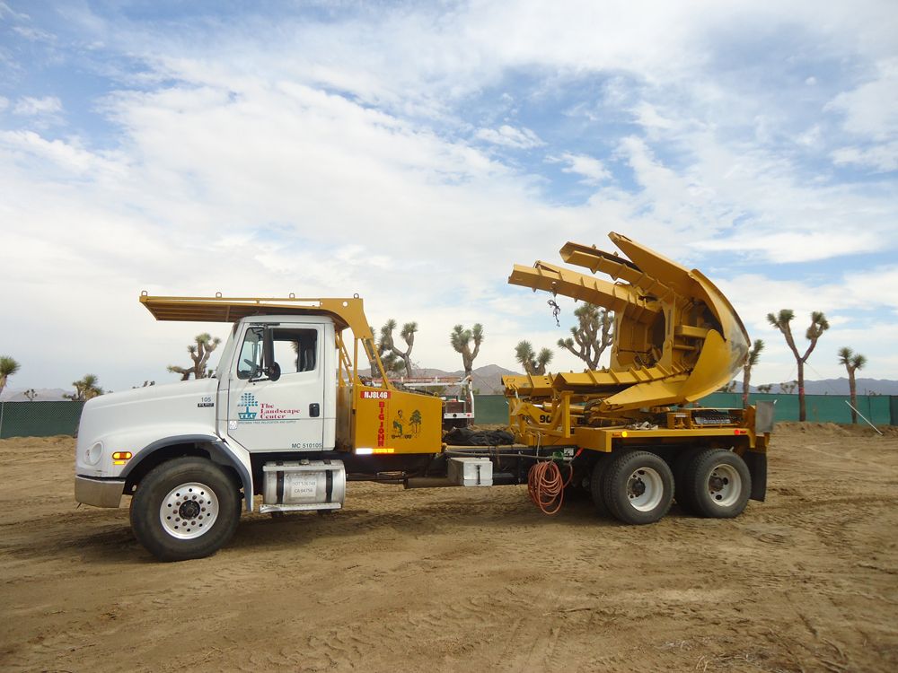 Big John Tree Spade, Tree Spade Rental, Tree Spade Mover, Tree Mover, Hydraulic Tree Spade